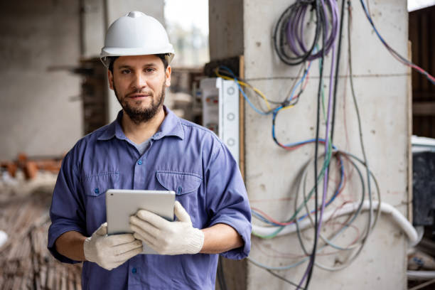 Best Licensed Electrician  in Stuart, IA